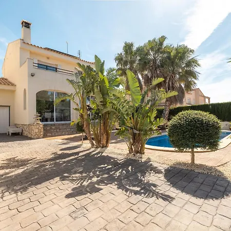 Villa House With Private Pool