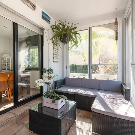 빌라 House With Private Pool Les Tres Cales