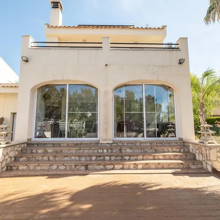 House With Private Pool Vil·la *