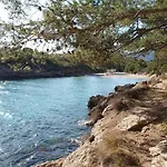 House With Private Pool Willa